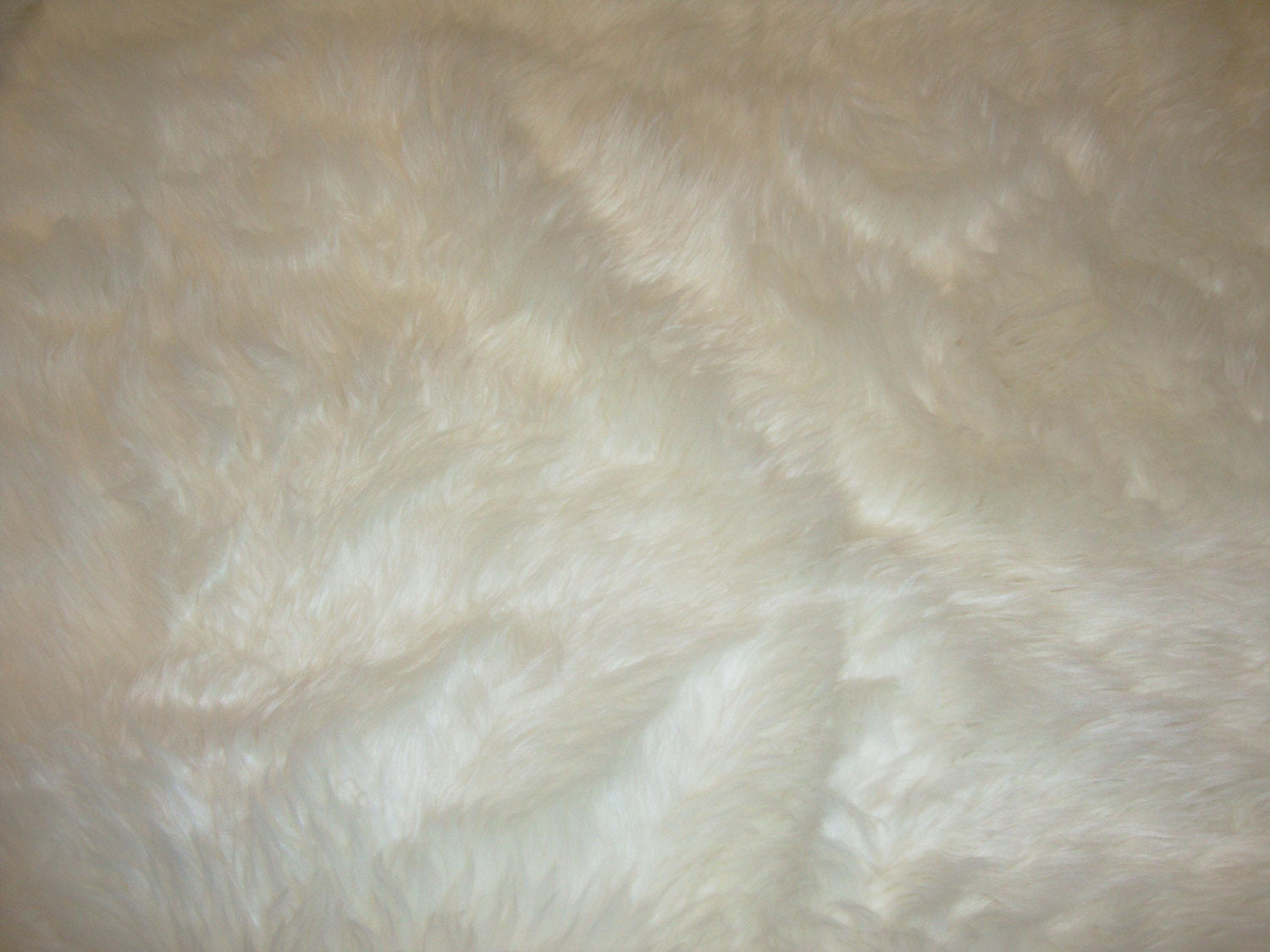 Off White Shaggy Faux Fur 60" Wide || Fabric by the Yard
